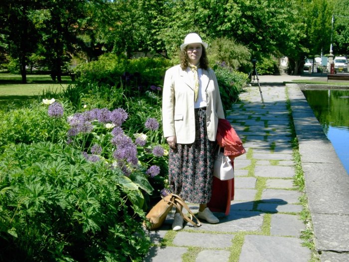 botaniska2s.jpg (128973 bytes)
