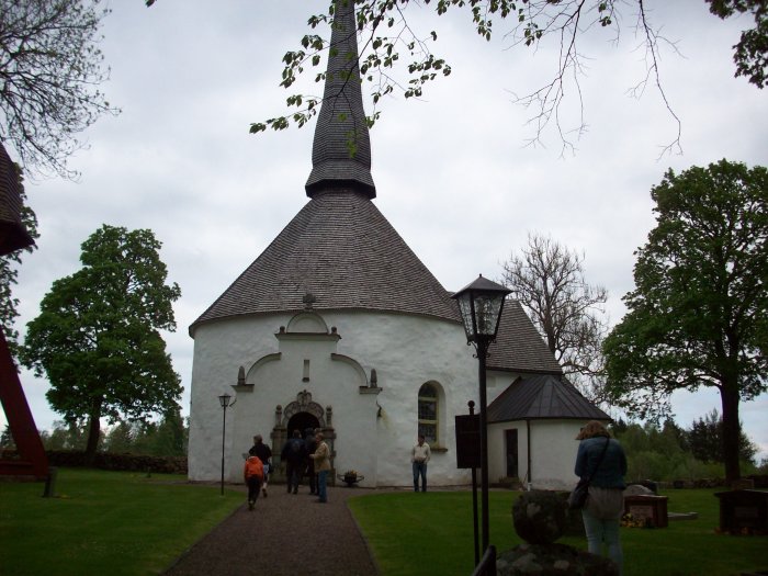 Sk�rstorps kyrka